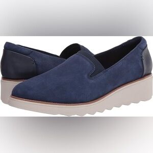 Clark’s Sharon Dolly Slip On Shoes Dark Blue Suede Size 9.5 Women